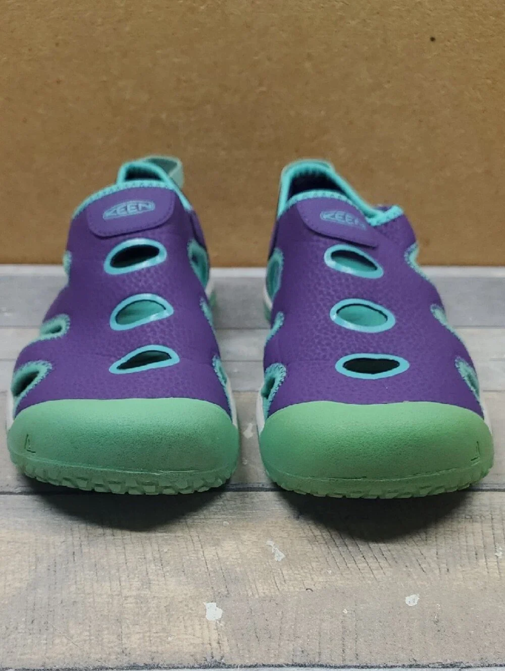 Keen stingray low